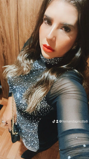 Vestido em pedrarias Duda