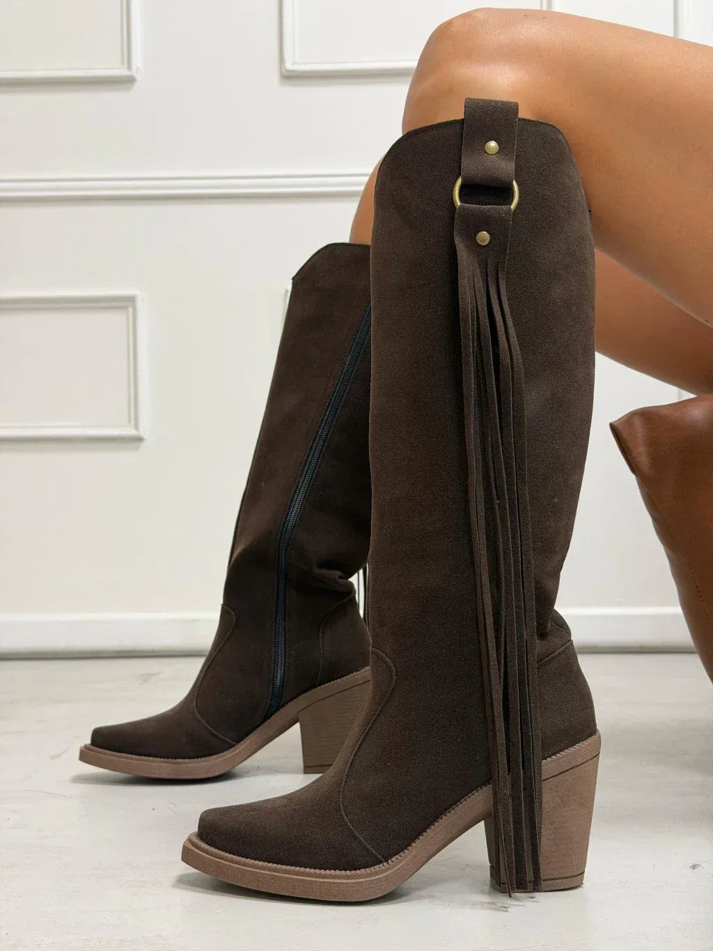 Bota Leonora